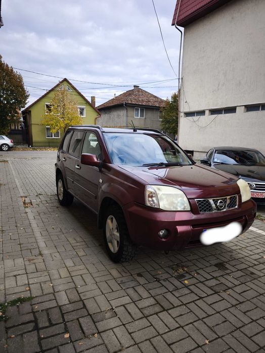 Nisan X trail motor 2,2 ,an 2006