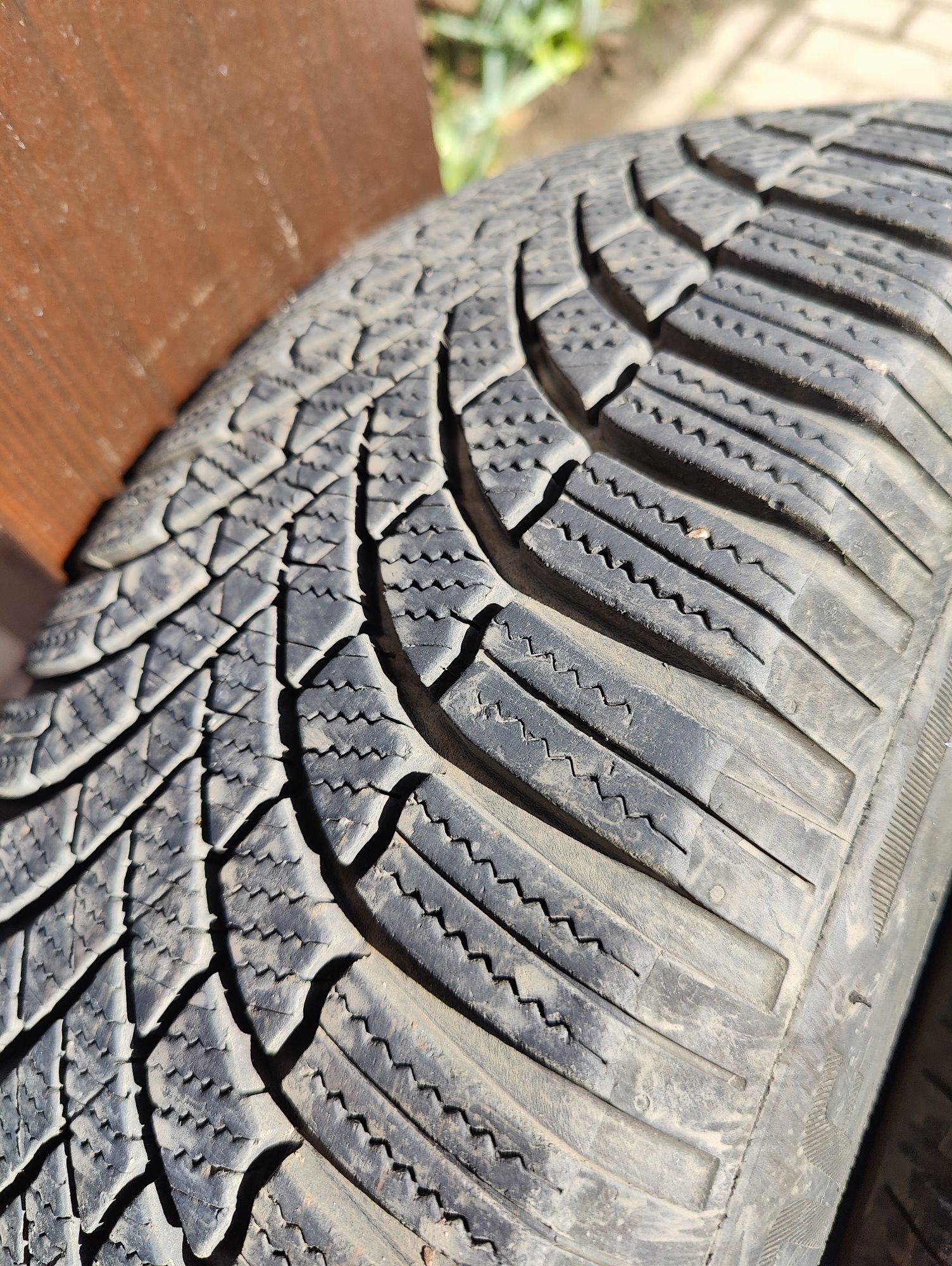 Anvelope Iarna All Season Bridgestone Blizzak LM005 - 205 55 R16 M+S