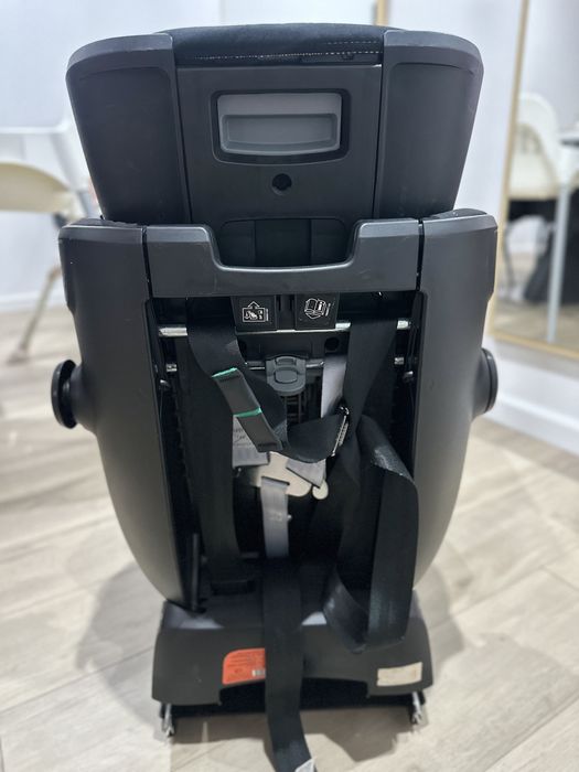 Scaun auto ISOFIX Britax Romer ADVANSAFIX IV R Cosmos Black, 9-36 kg