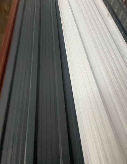 Tabla cutata colorata