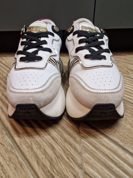 Оригинални дамски сникърси LIU.JO