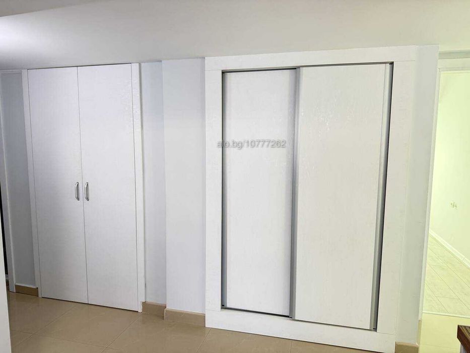 Тристаен апартамент под наем в ж.к. Възраждане