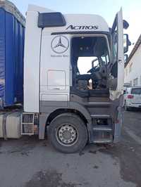 Mercedes-benz actros 1844