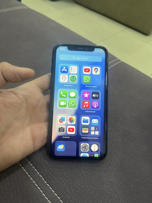 Iphone 11 128gb negru