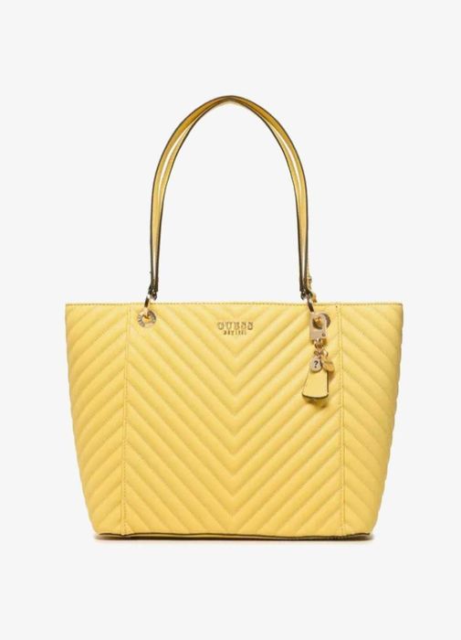 Дамска чанта  Guess