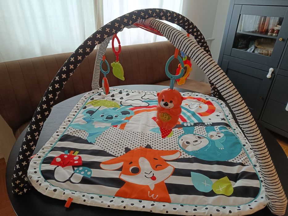 Активна гимнастика за бебе Fisher Price