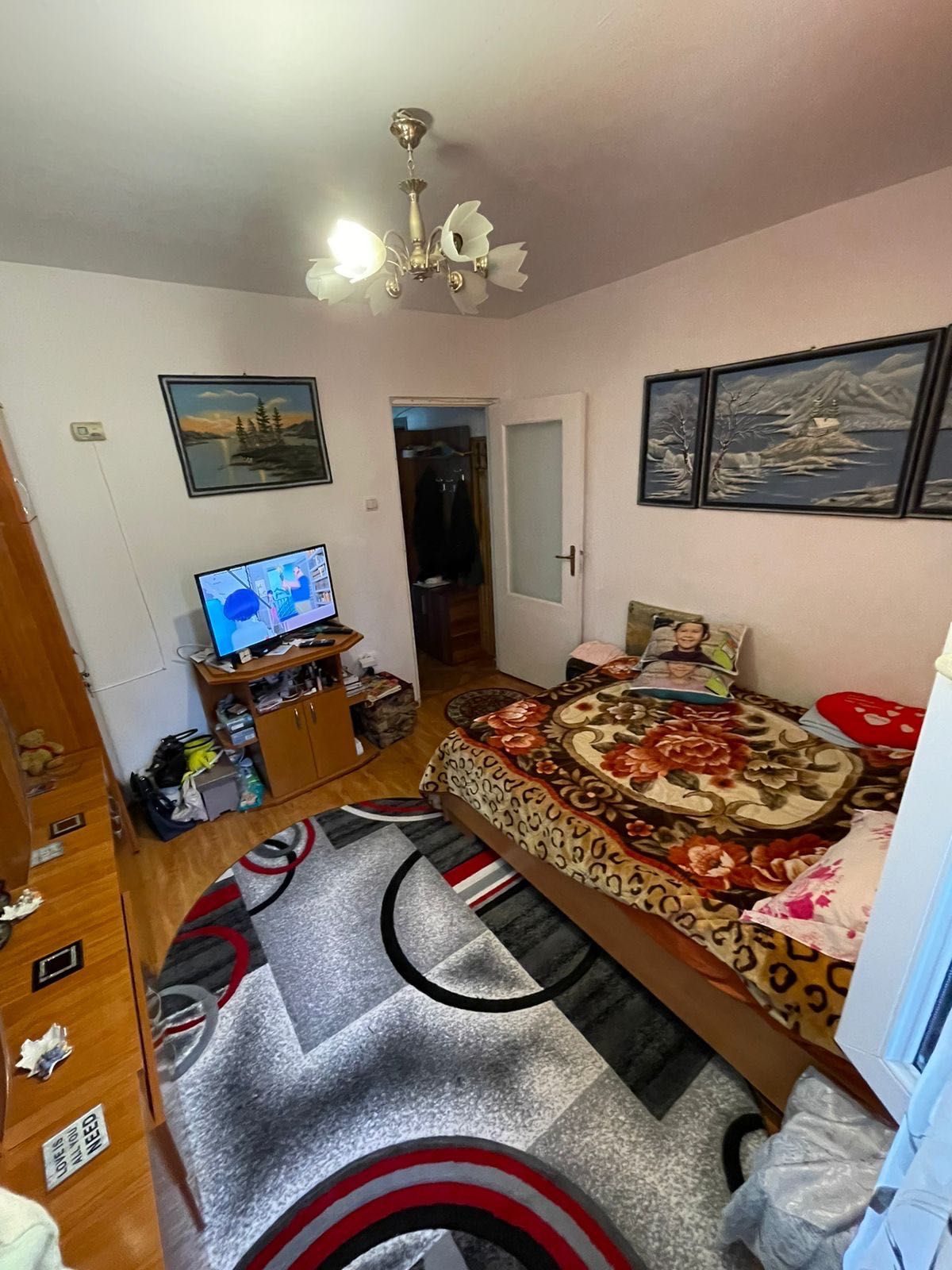 De vânzare Apartament cu 3 camere negociabil