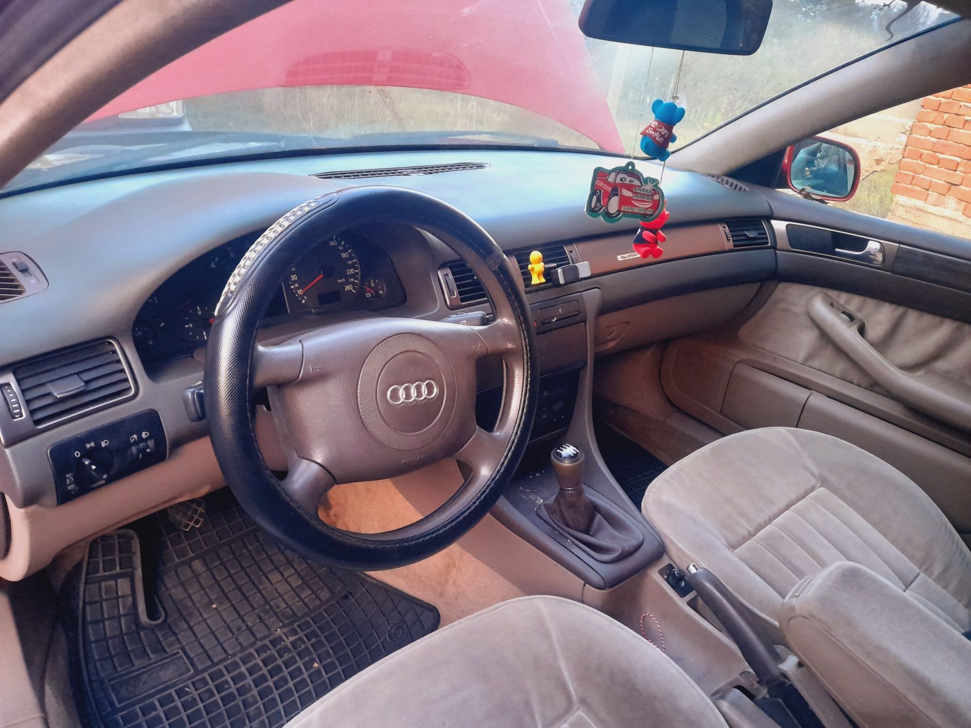 Ауди AUDI A6 2.5 куатро