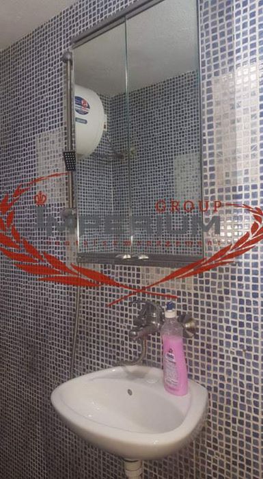 Дава се под наем Едностаен апартамент в Варна, Цветен квартал - 25 кв.м за 204 € - Снимка #11