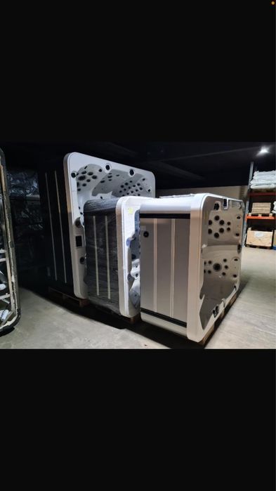 Jacuzzi exterior nou