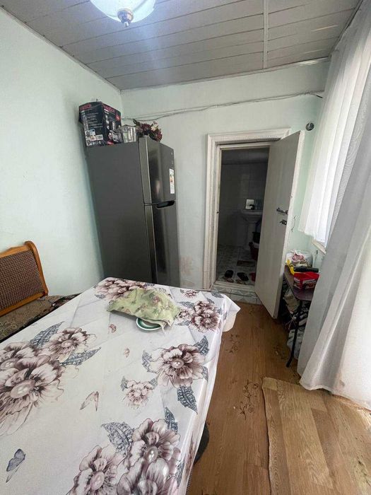 Продается двухэтажный дом в центре города ор.ул Исаева