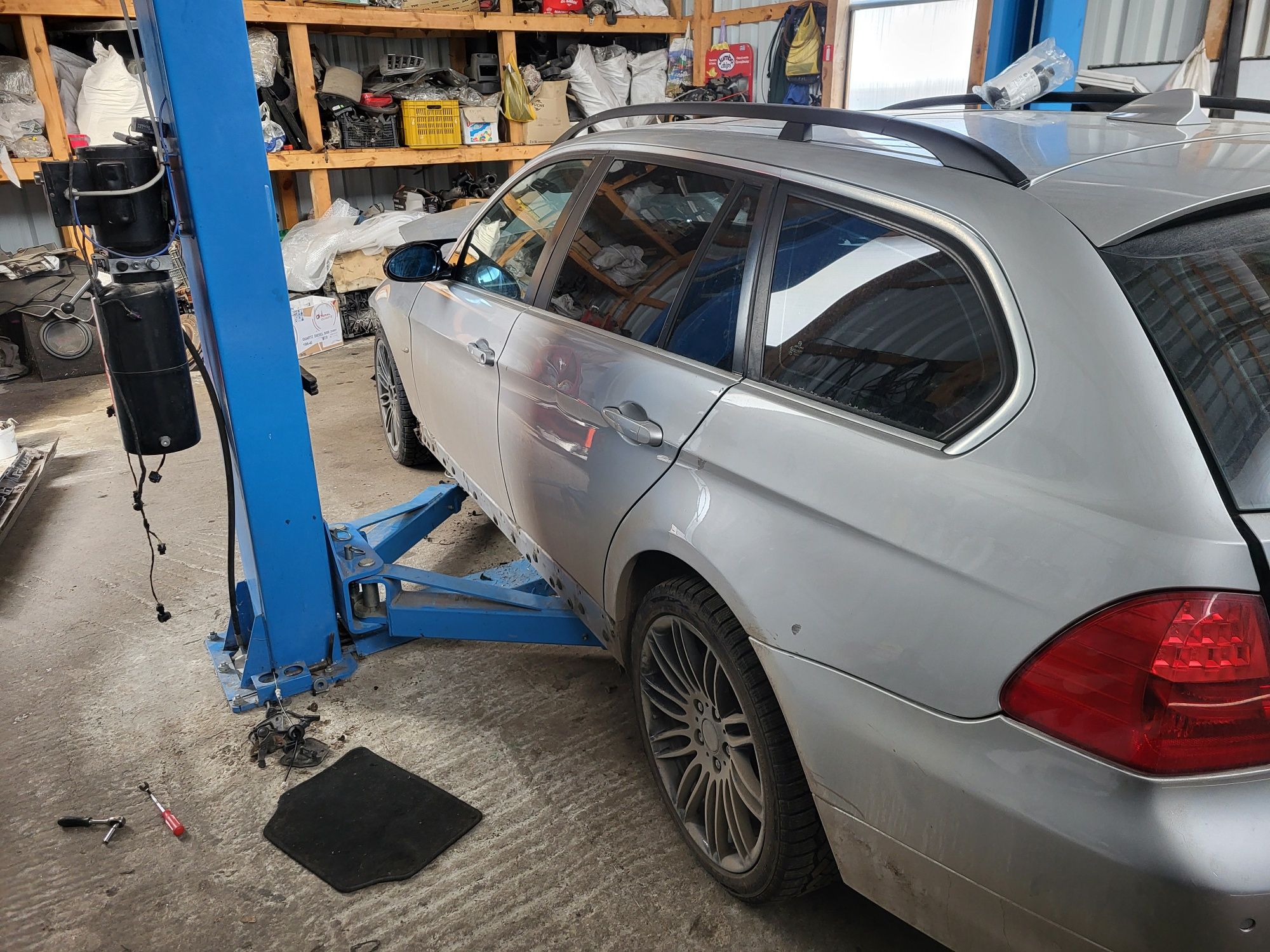 Bmw E91 330d 245к.с на части