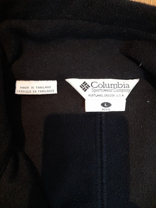 Polare Peugeot și Columbia,geacă Yamaha și hanorac Suzuki