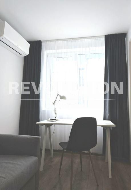 Дава се под наем Двустаен апартамент в Варна, Спортна зала - 70 кв.м за 800 € - Снимка #2