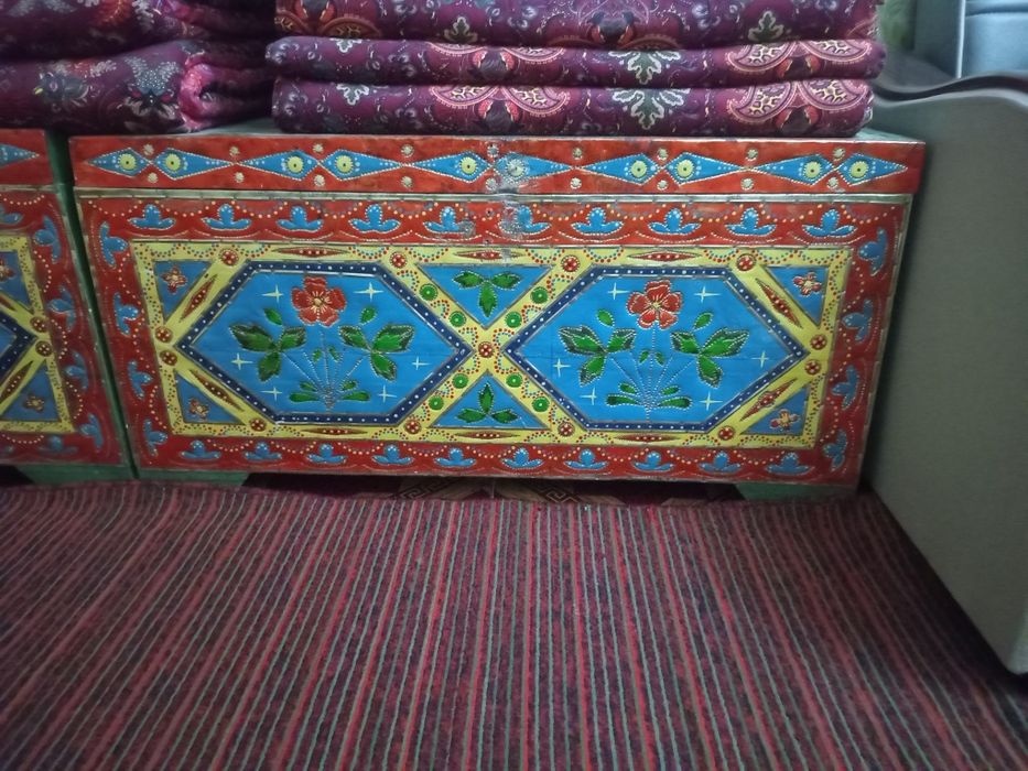 Сандик сотилади (сундук)