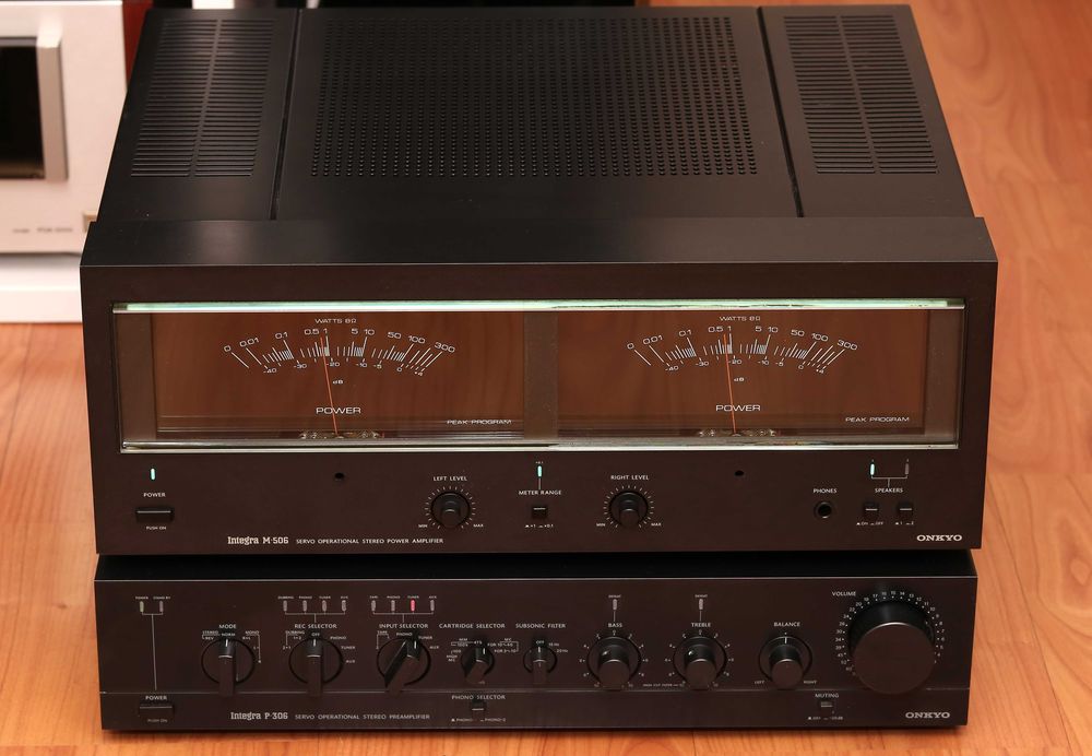 Set amplificator Onkyo M506 si preamplificator Onkyo P306