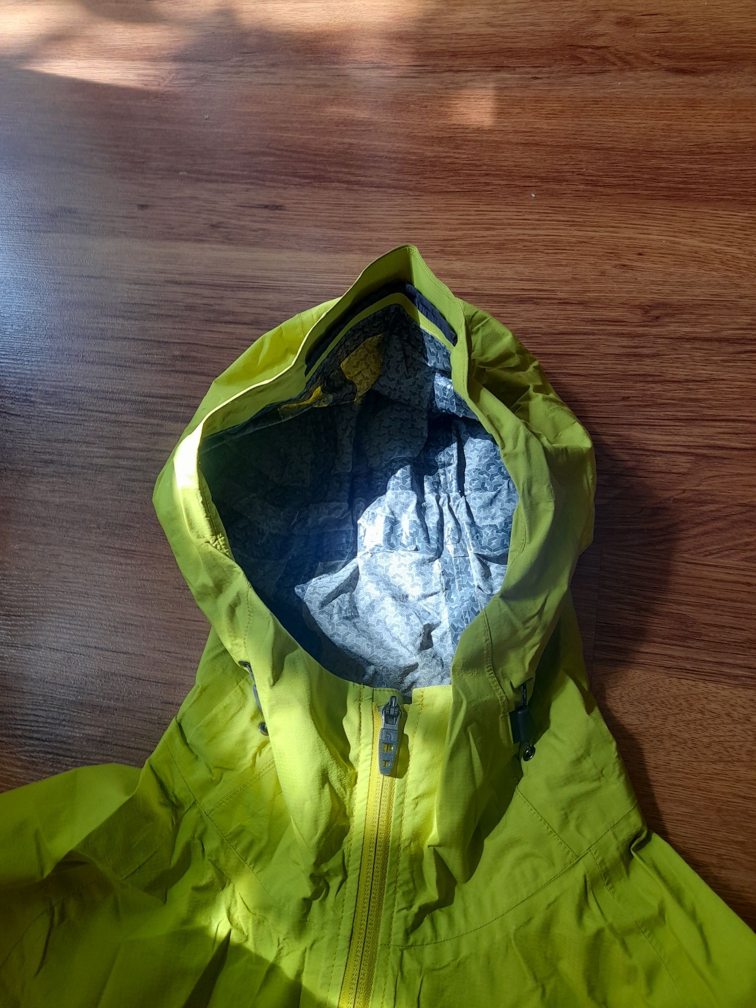 The north face мъжко яке M размер.