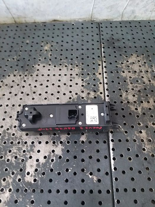 Bloc butoane geamuri oglinzi ford focus 3 am5t14a132aa 3s010020924