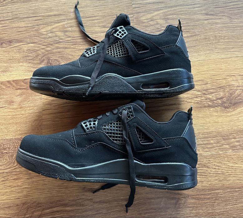 Мъжки,зимни кецове Jordan в черно,обърната кожа