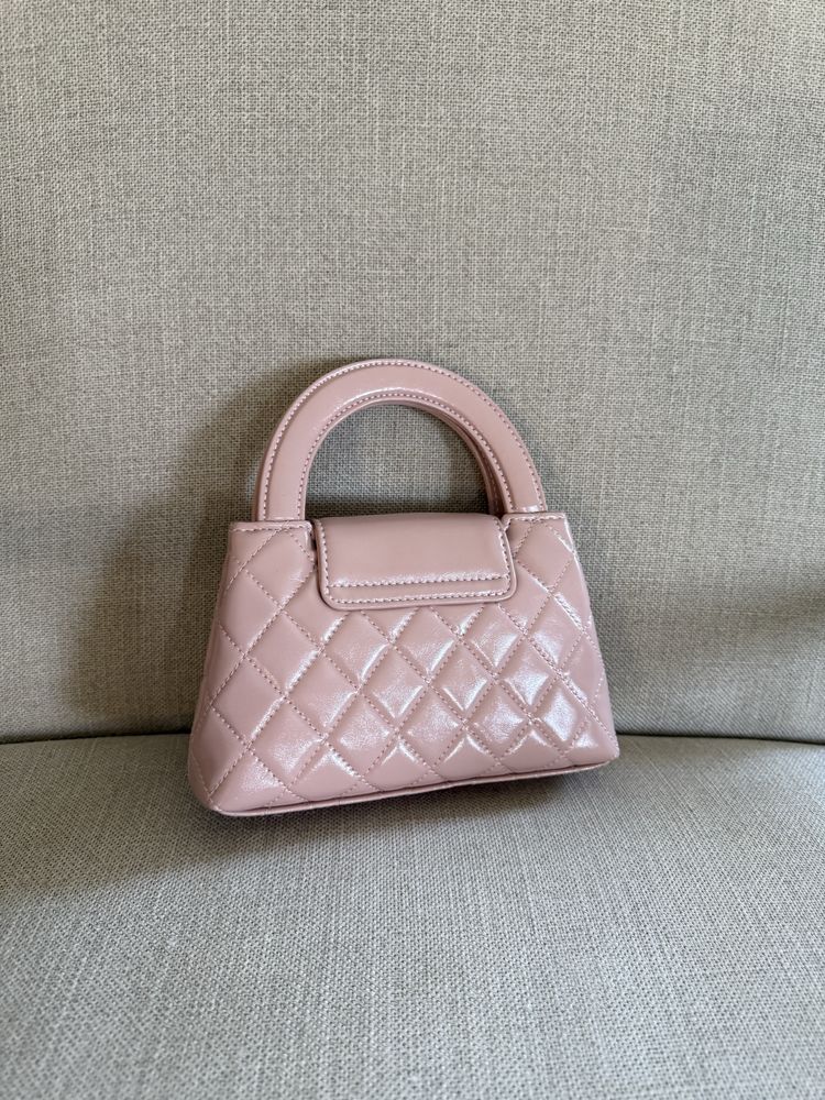 Geanta Chanel 19 stoc