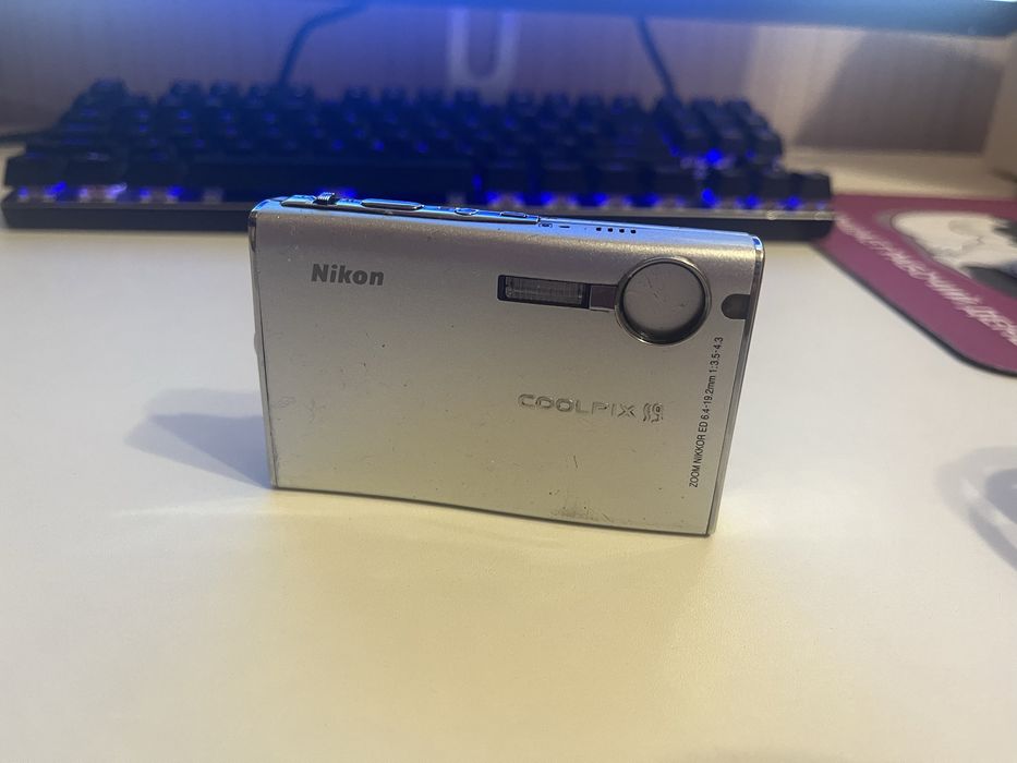 Цифровой фотоаппарат Nikon Coolpix S9