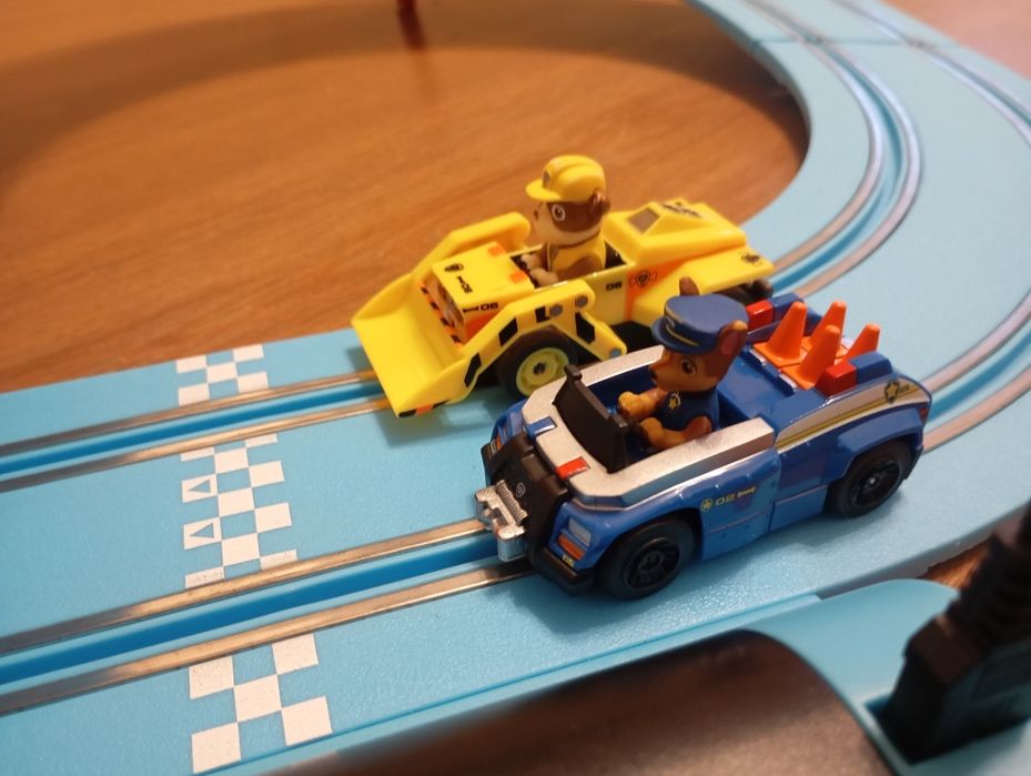 Circuit masini Patrula Catelusilor Chase si Rubble