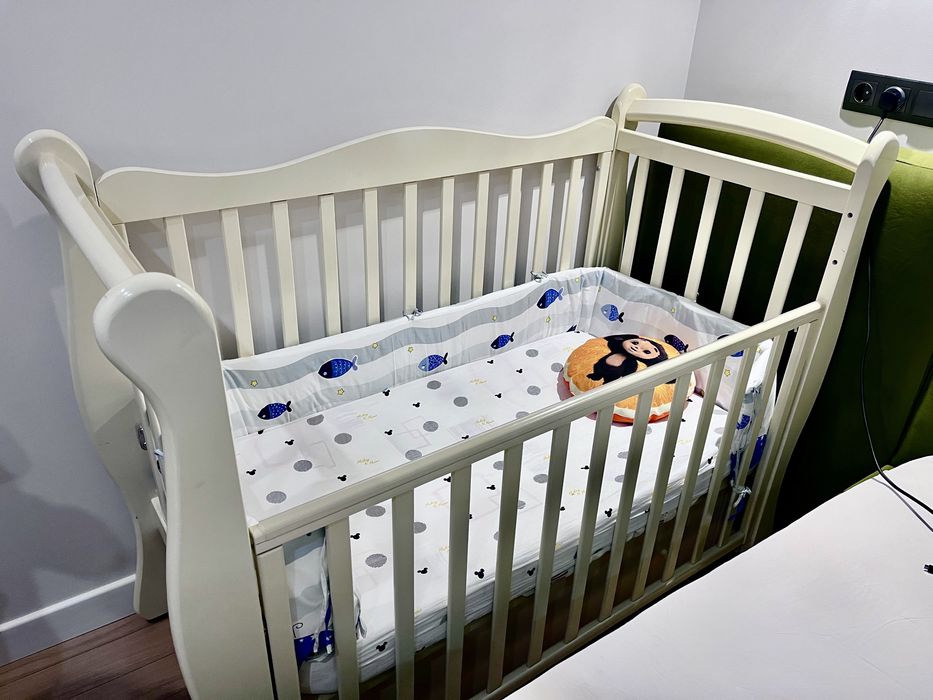 Кровать-манеж Antel Julia 1 с маятником