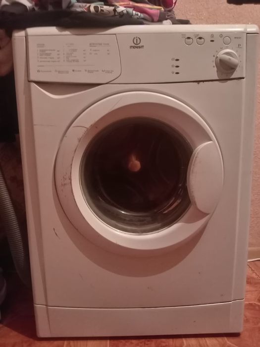 Продам стиральную машину