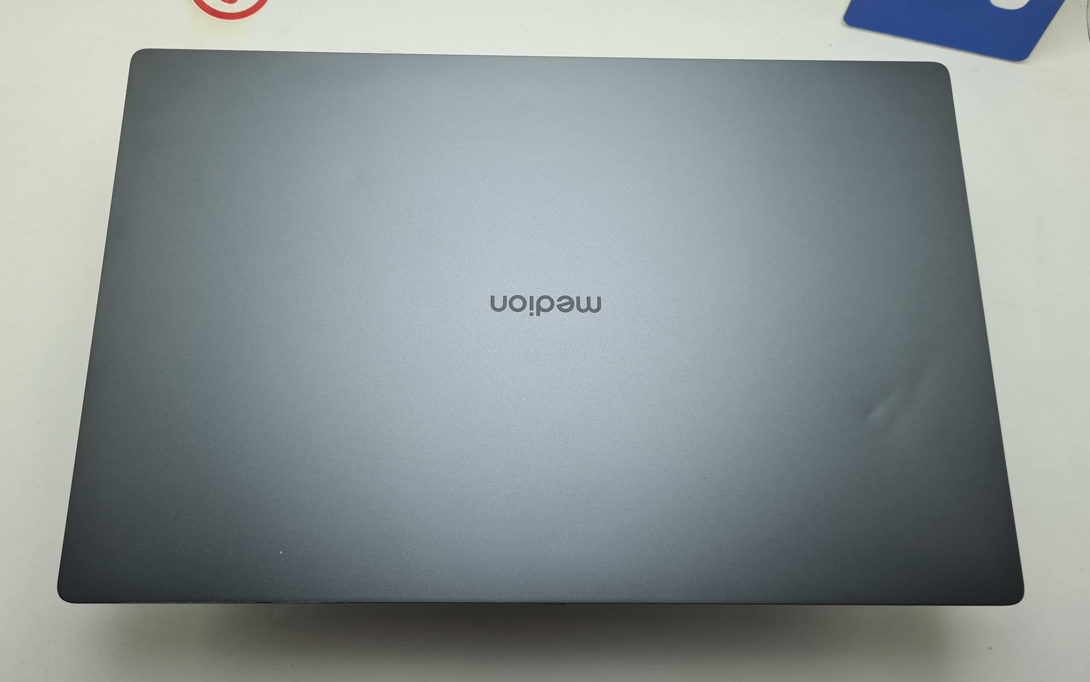 Medion Е1522 Intel N100/4GB/128SSD/FHD