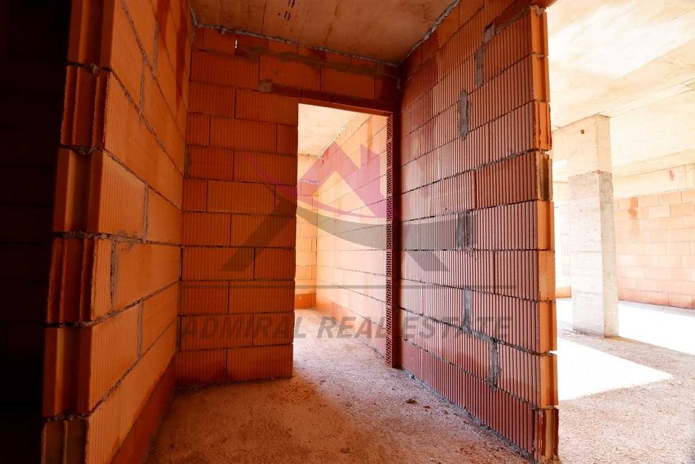 Продава се Мезонет в Варна, Изгрев - 247 кв.м за 1341 €/кв.м - Снимка #4