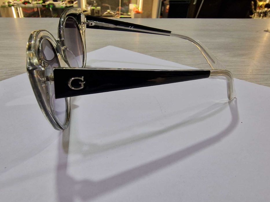 Дамски слънчеви очила Guess GU7591 03B