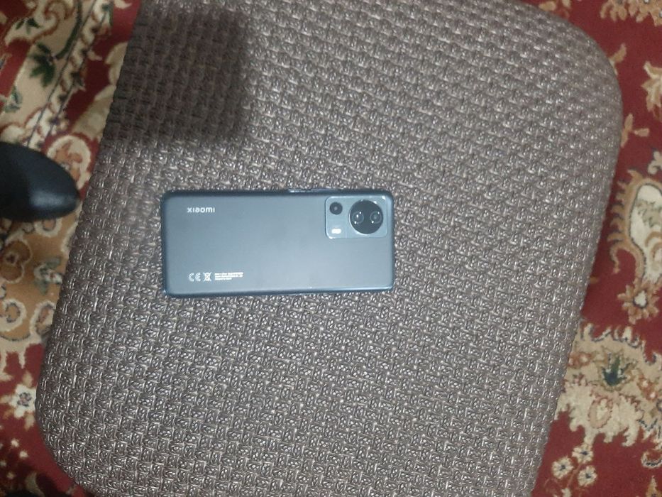 Xiaomi 13 lite sotiladi aybi yoʻq 8ga 128  iphone 11proga obmen bor