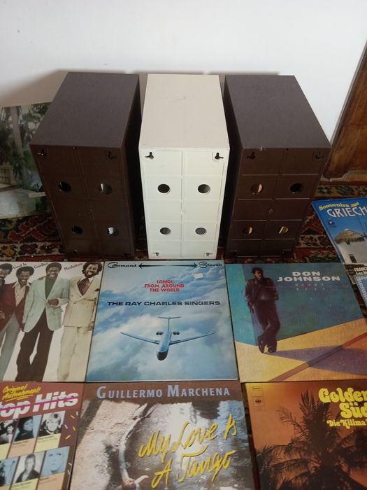 3 cutii vintige depozitare viniluri și discuri de vinil
