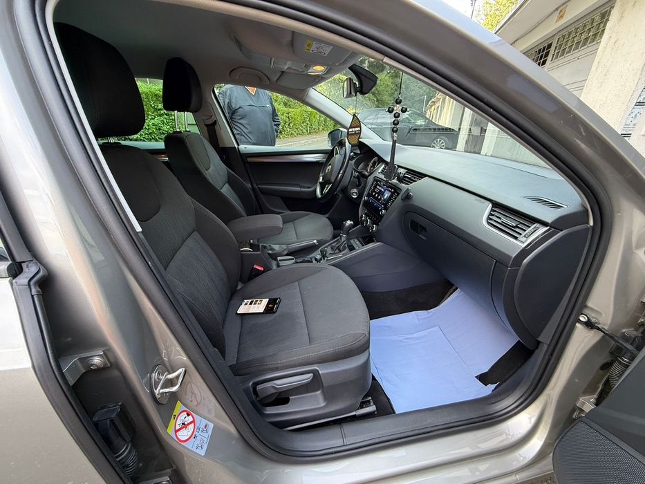 Vand Skoda Octavia an 2018 DSG diesel 150 CP 75000 km