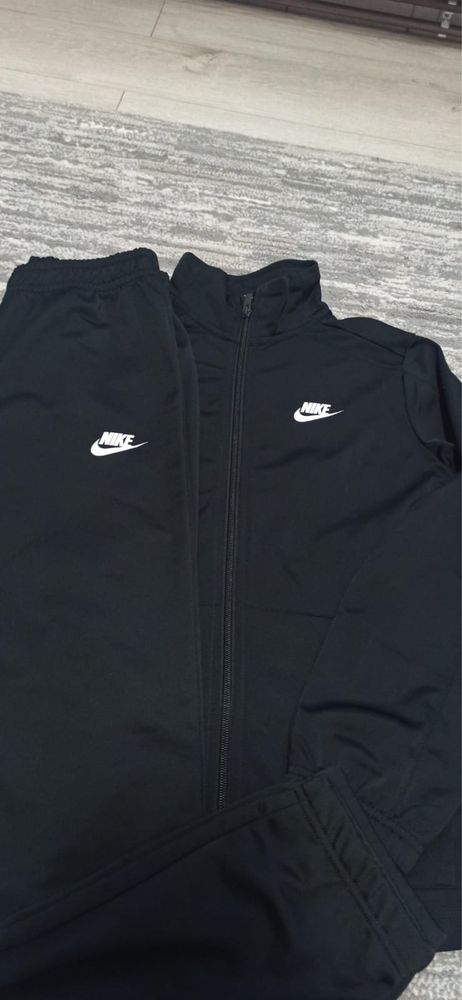 Compleu Nike trening 147-156