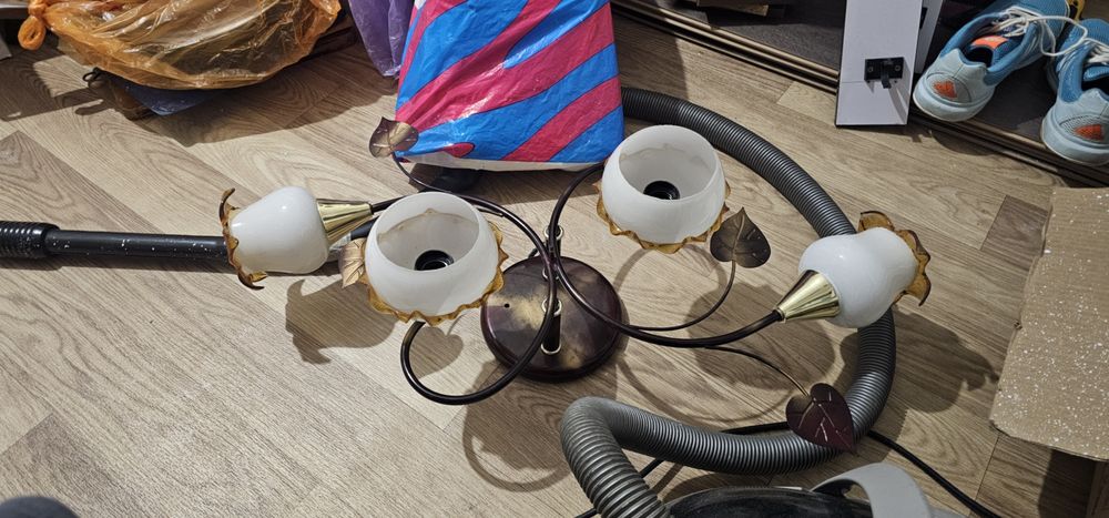 Люстра в комнату