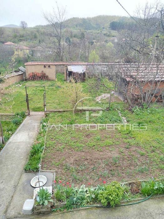 Продава се Къща в с. Новаково, Област Пловдив - 160 кв.м за 515 €/кв.м - Снимка #2