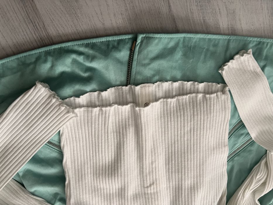 Bluza Bershka , S/36 , alba