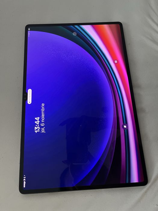 Galaxay Tab S9 Ultra 5G + tastatura.