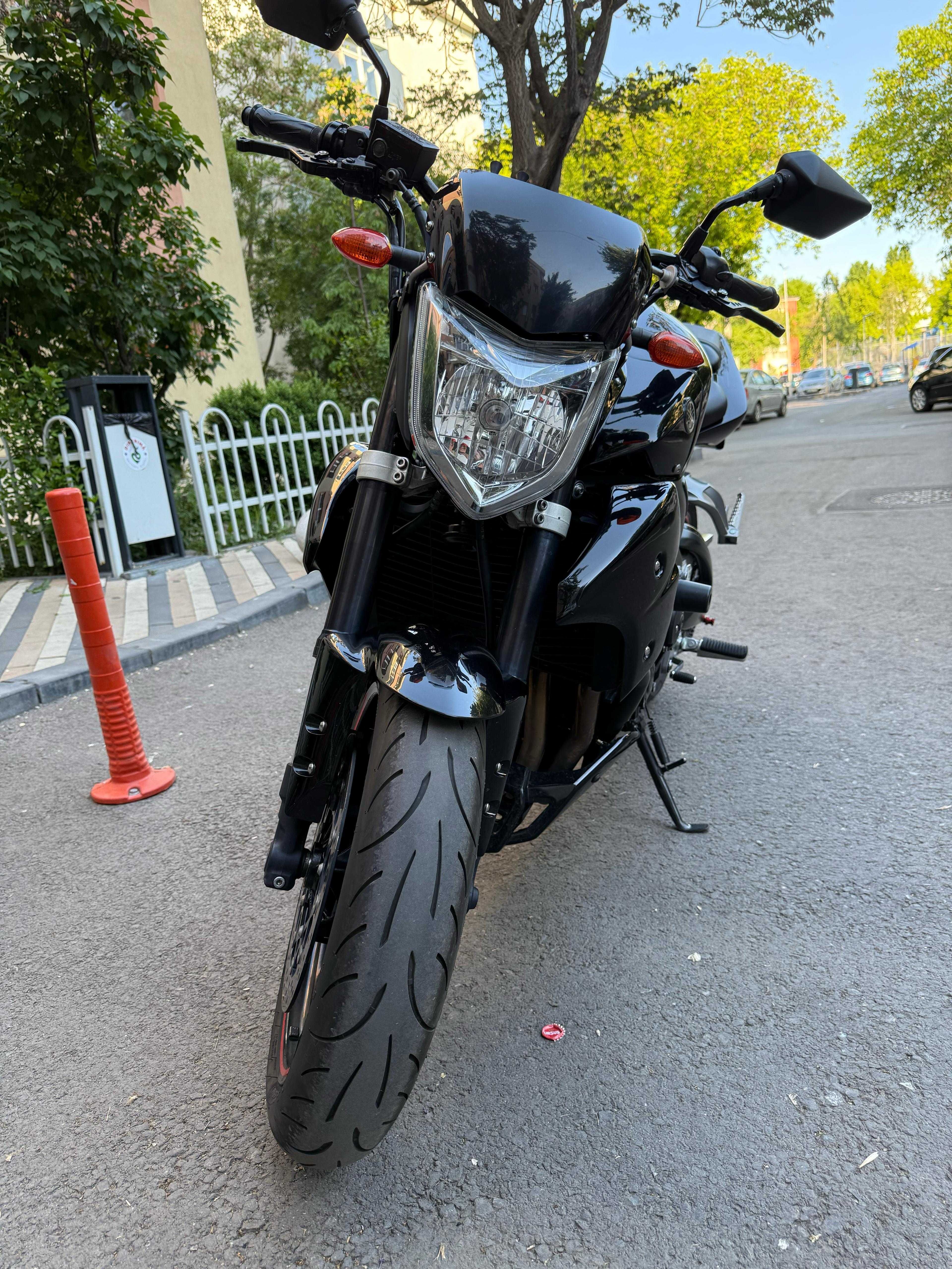 Vand Yamaha FZ1 2008