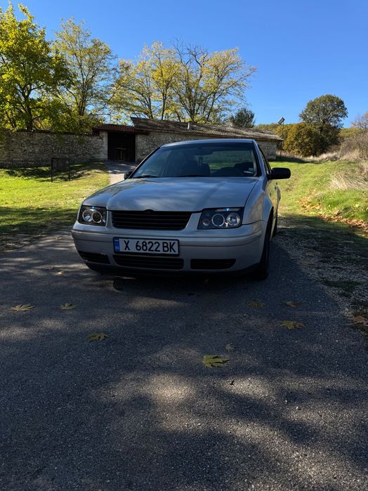 VW Bora 1.9 TDI 1999 – здрава, поддържана, без забележки по мотора