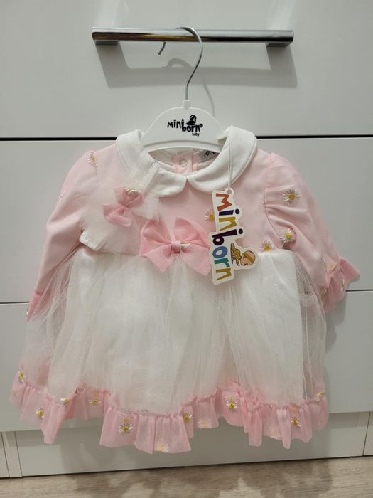 Бебешка рокличка