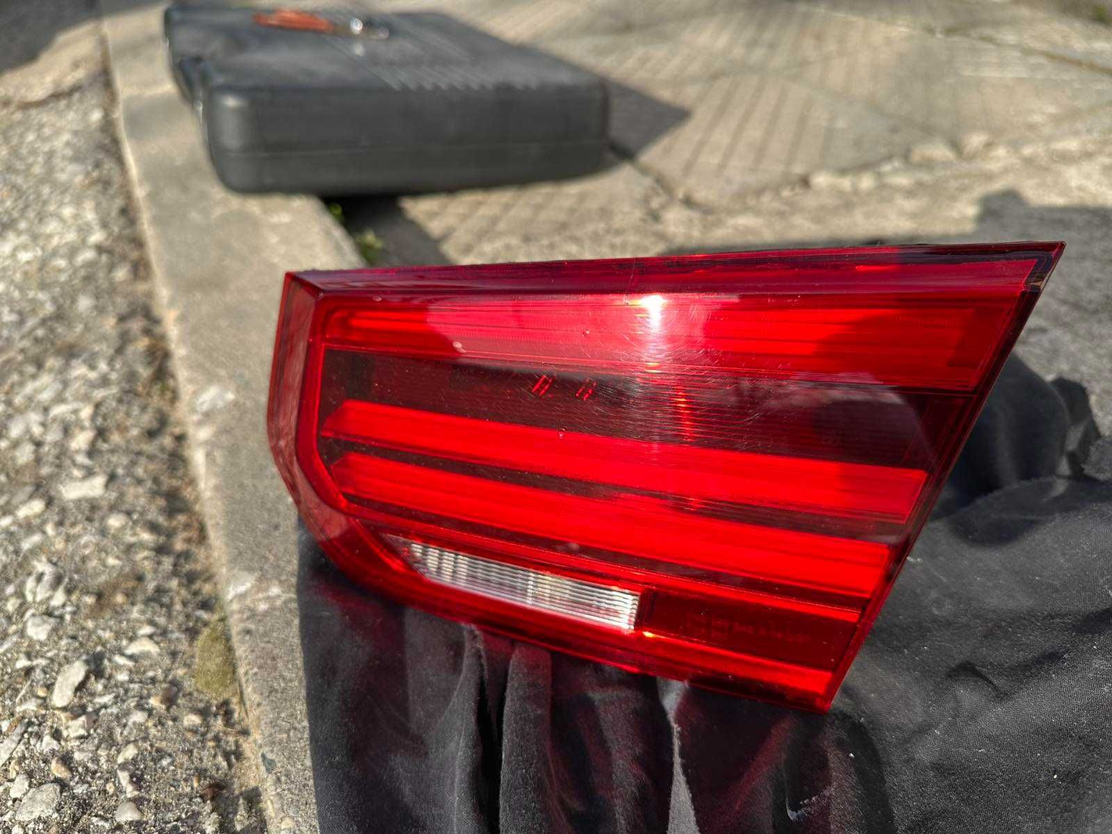 Стоп десен вътрешен BMW F30 LCI оранжев мигач