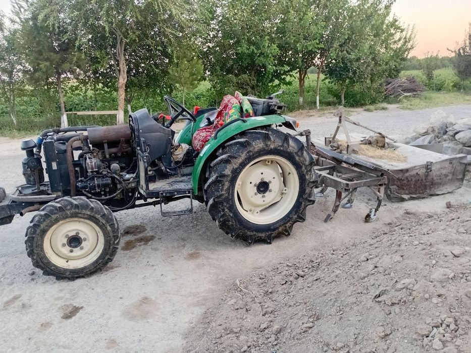 Mini traktor TTZ LS38