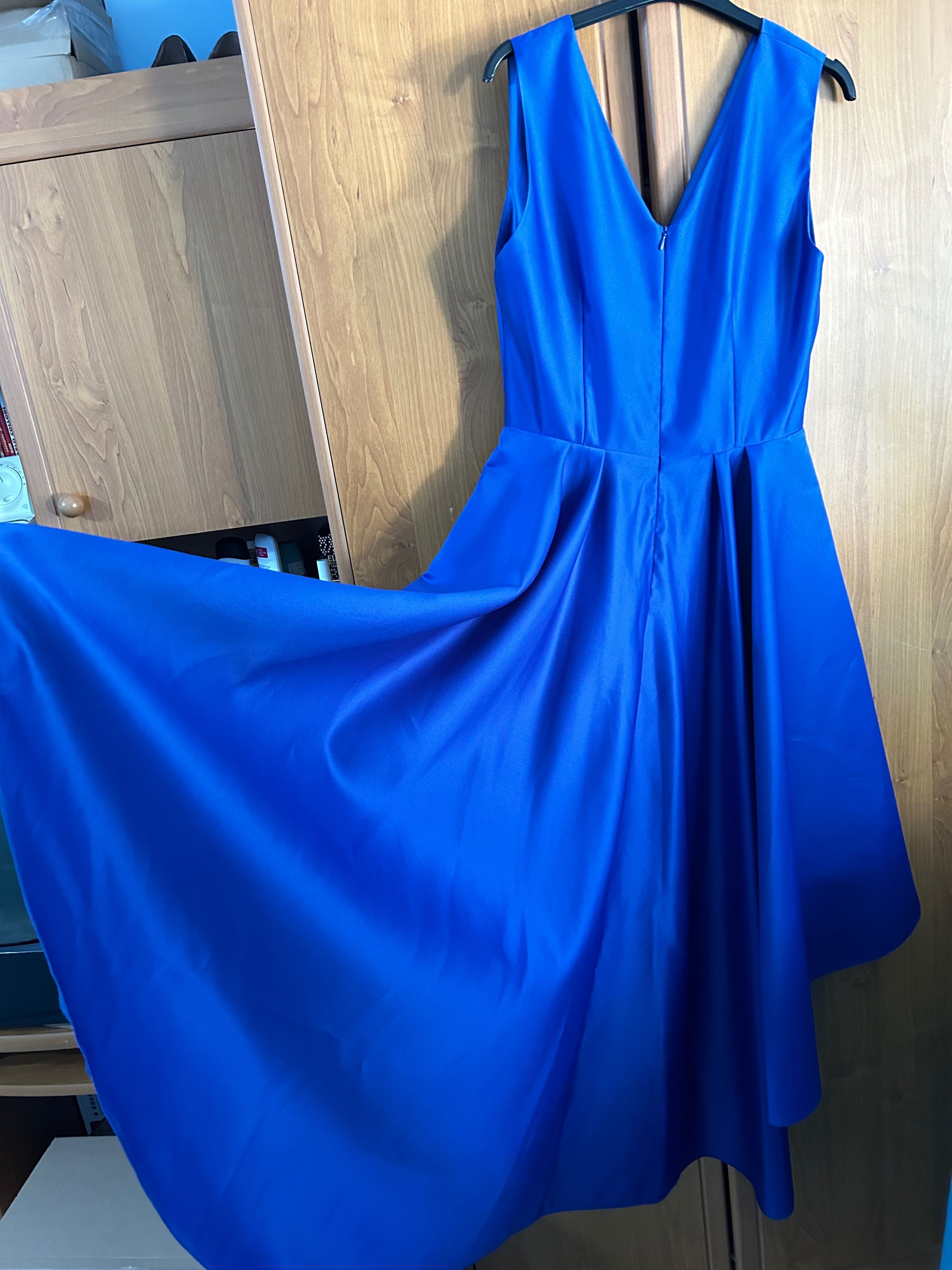 Rochie fără mâneci