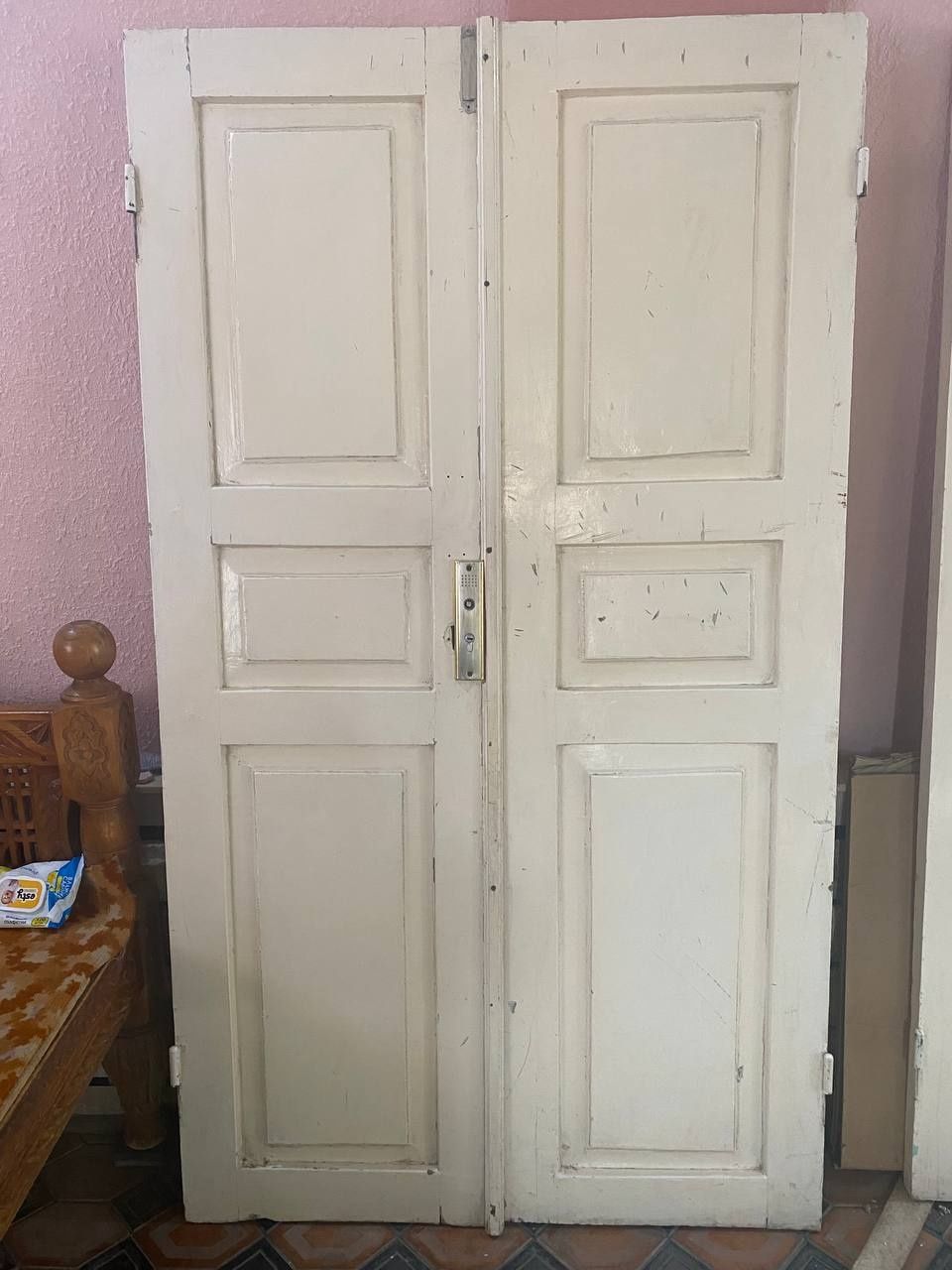 Деревянные двери
