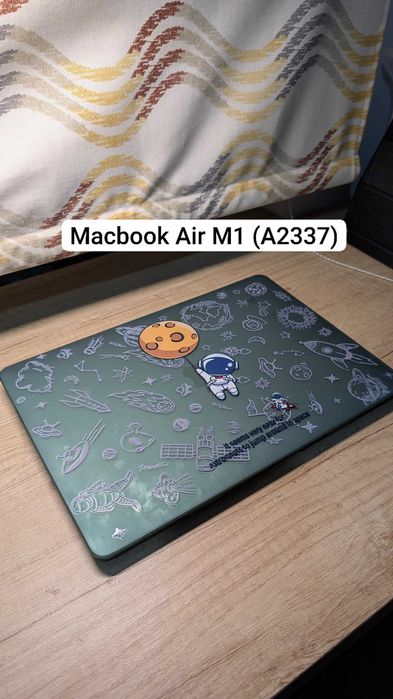 Macbook Air M1 8/256