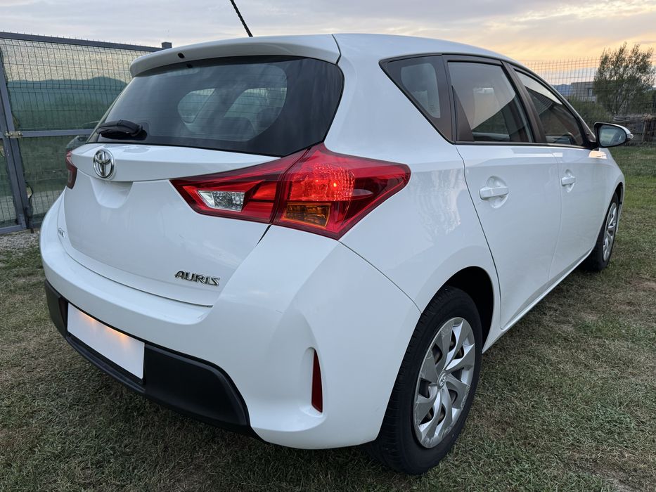 Toyota Auris 1.3 benzina 2015