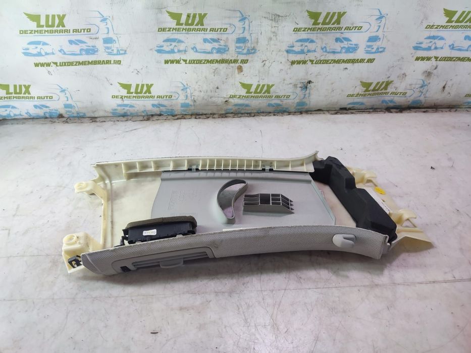 Ornament stalp 4H0867239B Audi A8 D4/4H [2010 - 2014] 4.2 tdi CDSB