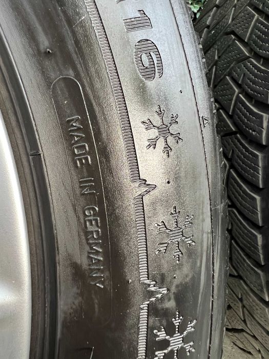 225/55/16 Dunlop Winter Sport5 зимни гуми, с оригинални джанти Audi 16